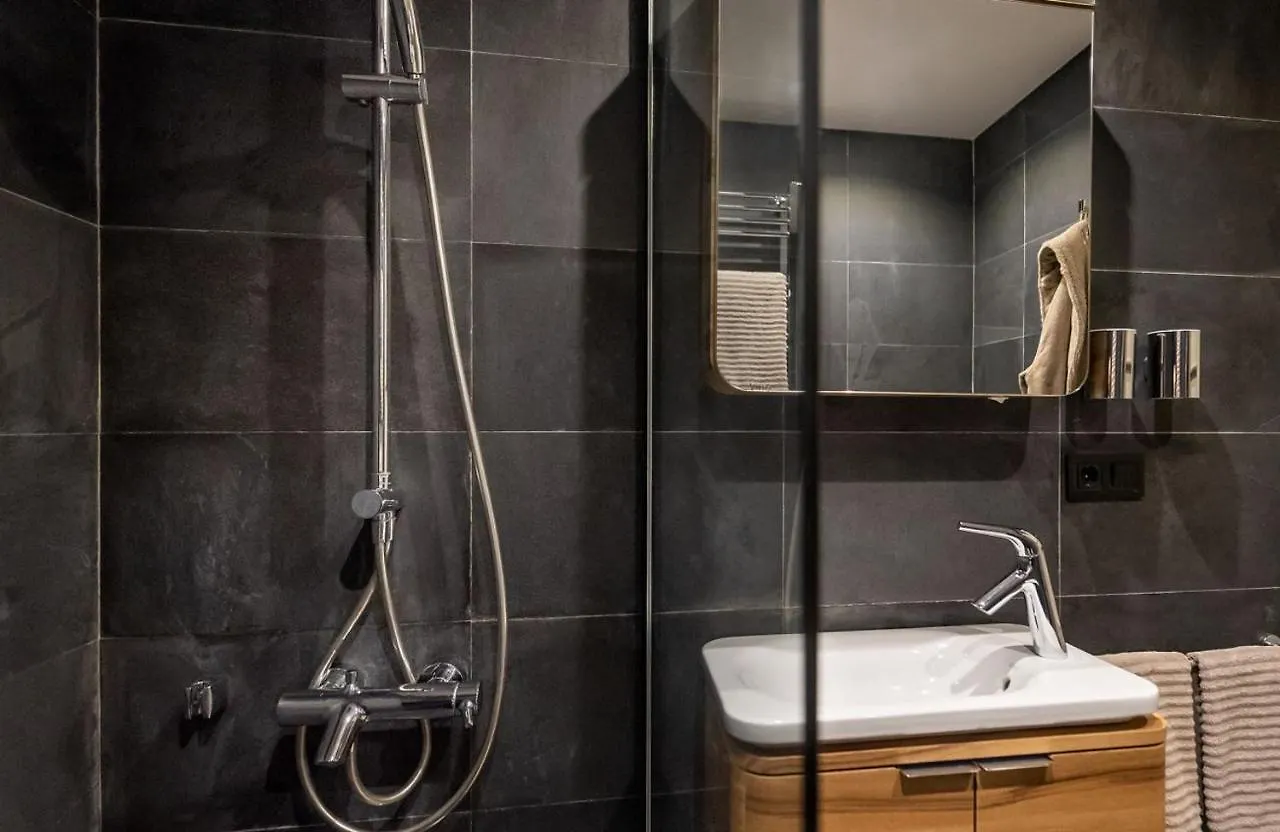 Vilă Enchanting 22,000M2 Property And Elegant 5 Bedroom Manor Istanbul